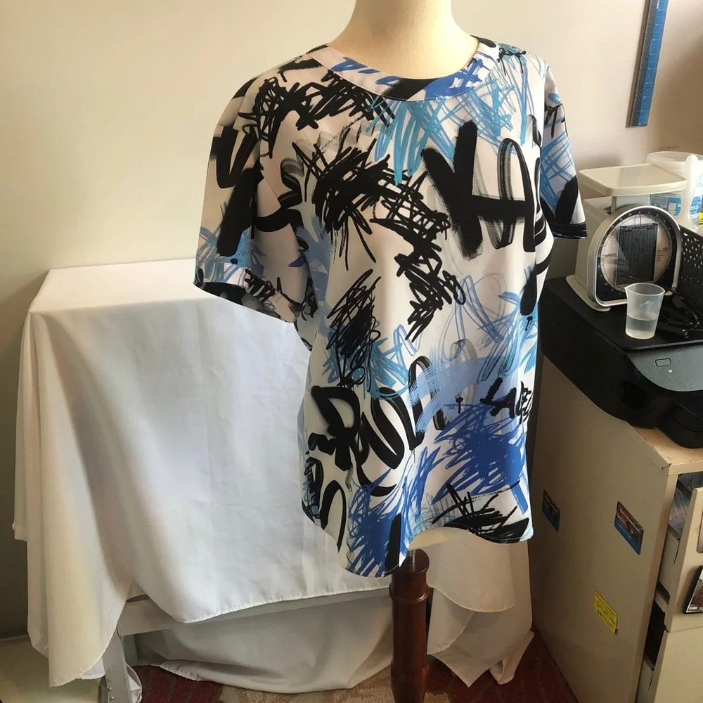 Karl Lagerfeld White Tee with Blue and Black Graffiti Print - Picture 4 of 11